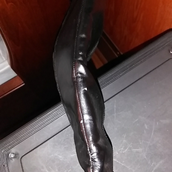 Women Boots - Picture 8 of 10